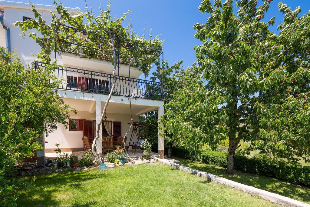 Apartments Beata Marina Εξωτερικό φωτογραφία